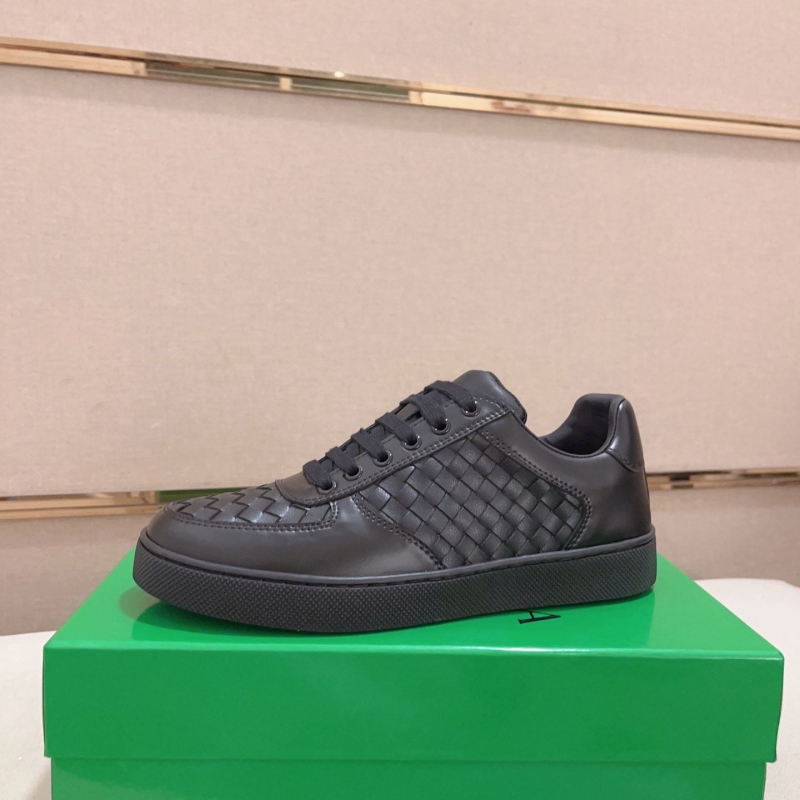 bo*te*ga Ve*ne*ta casual shoes